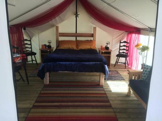 Six Mile River Resort Tagish エクステリア 写真