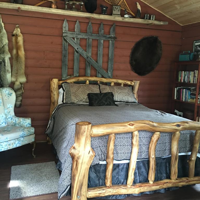 Six Mile River Resort Tagish エクステリア 写真